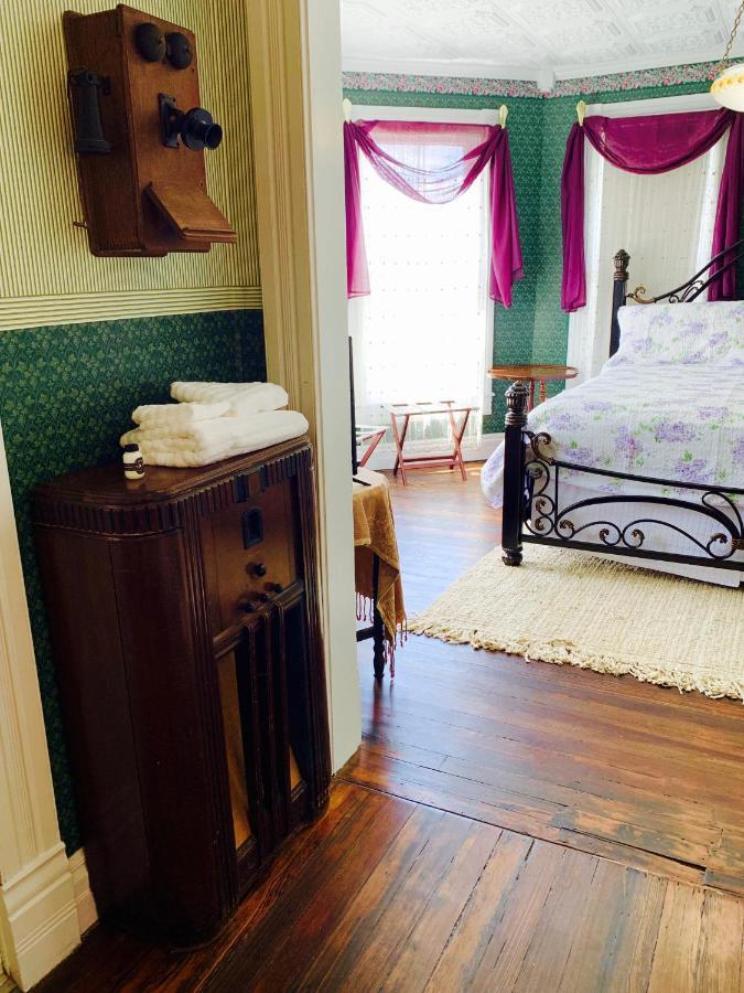 Bed and Breakfast The Victorian On Main Fairfield Exteriér fotografie