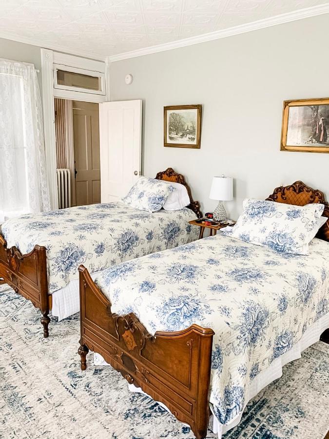 Bed and Breakfast The Victorian On Main Fairfield Exteriér fotografie