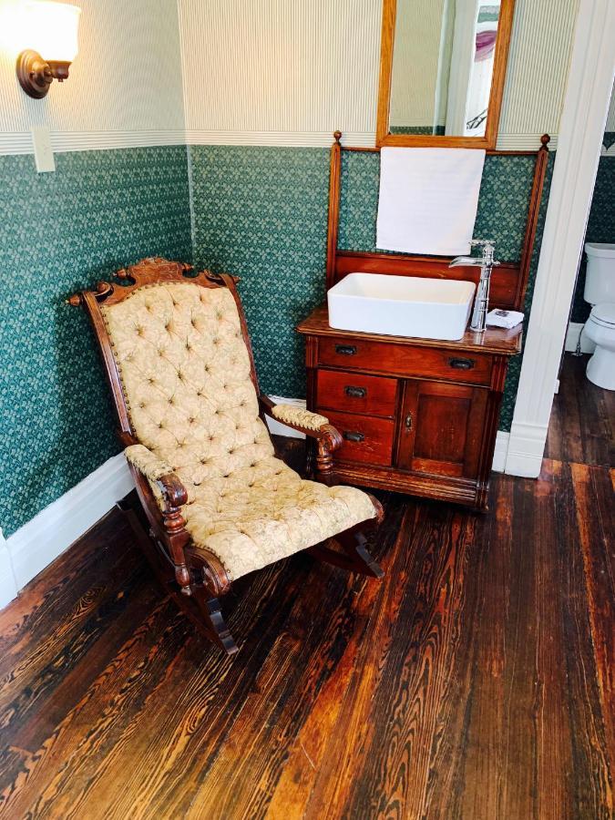 Bed and Breakfast The Victorian On Main Fairfield Exteriér fotografie